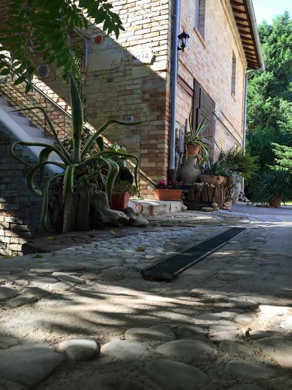 Maison Diamanti Castel di Lama Kültér fotó