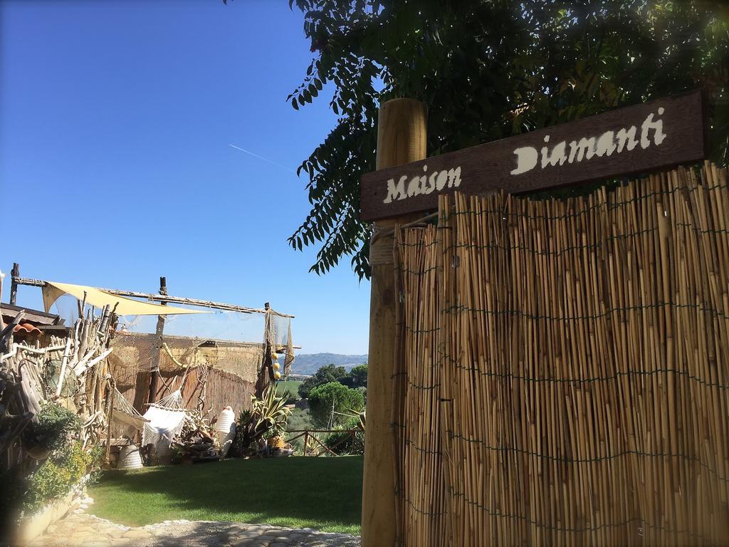 Maison Diamanti Castel di Lama Kültér fotó